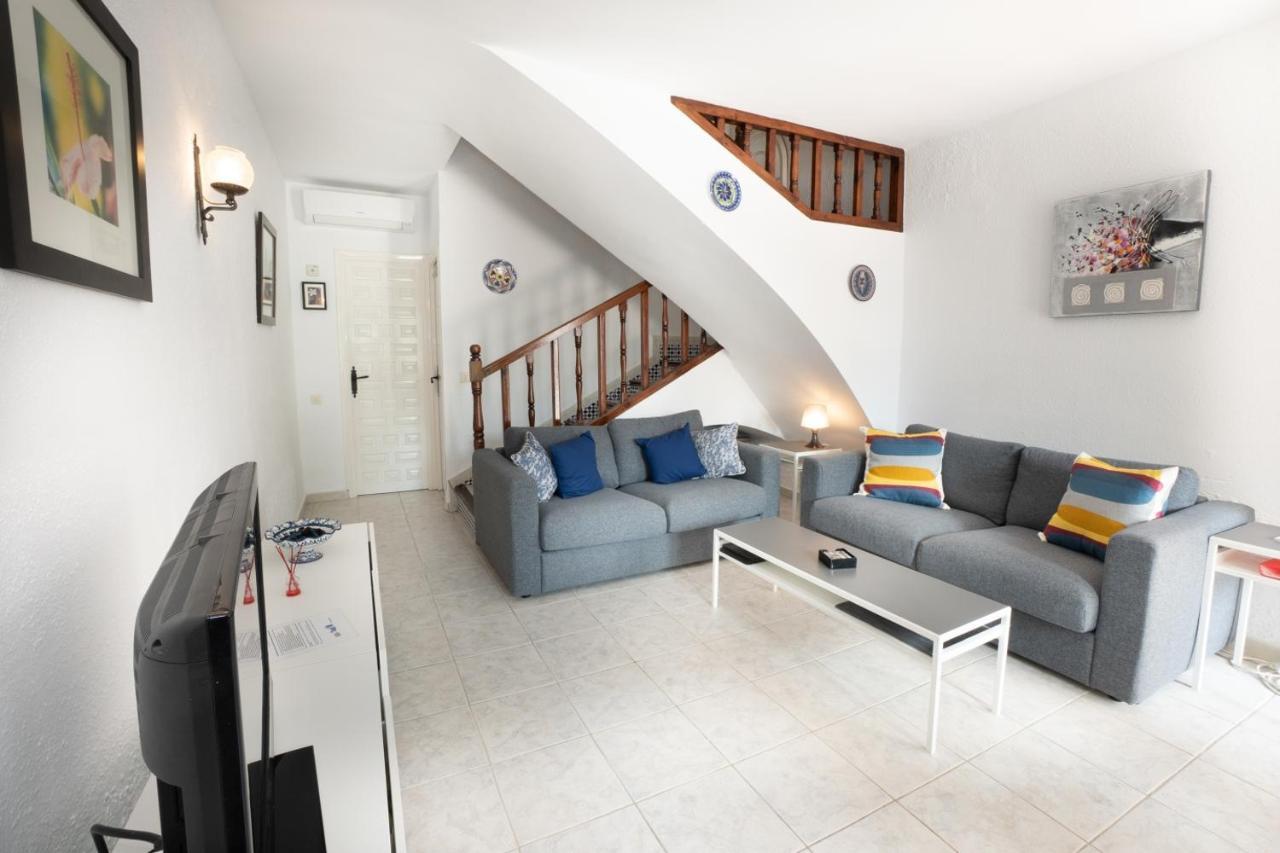 Villa Nueva Nerja 71 Menyber Extérieur photo